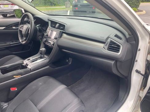 Used 2019 Honda Civic LX image 33