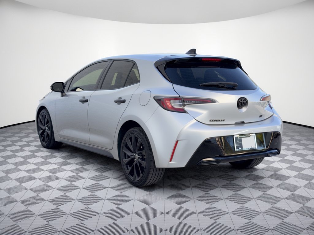 Used 2021 Toyota Corolla SE FWD image 3