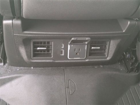 New 2026 Chevrolet Silverado 1500 LT image 28