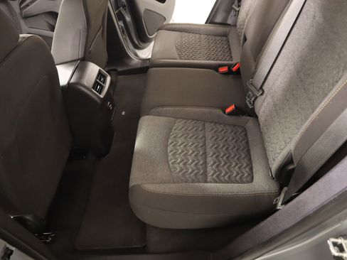 Used 2023 Chevrolet Equinox LT FWD image 11