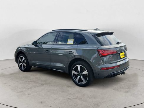 Used 2023 Audi Q5 2.0T Premium Plus w/ Premium Plus Package AWD/4WD image 3