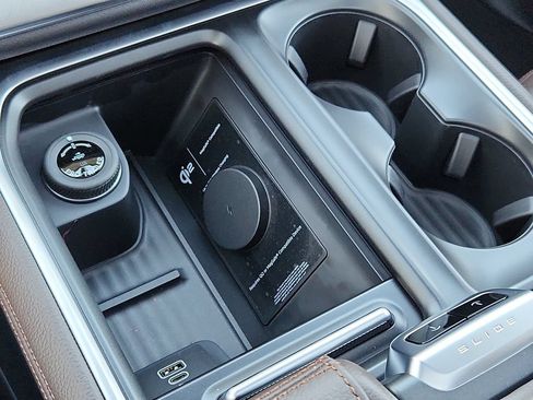 New 2027 Ford Expedition Max King Ranch RWD image 28