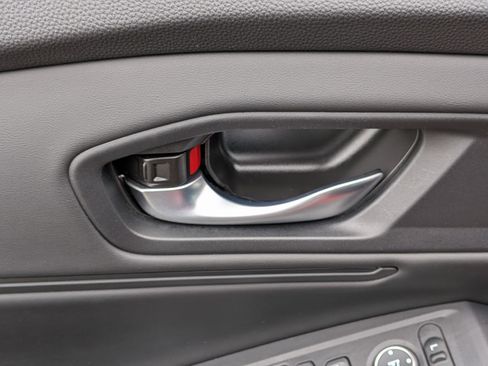 Used 2025 Honda Accord Sport image 12