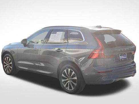 Used 2023 Volvo XC60 B5 Core w/ Climate Package image 8