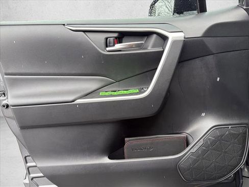 New 2025 Toyota RAV4 XLE image 10