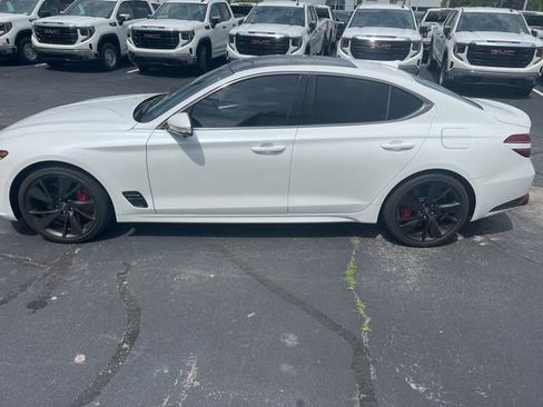 Used 2023 Genesis G70 3.3T w/ Sport Prestige Package RWD image 11