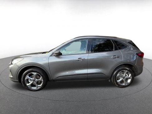 Used 2025 Ford Escape ST-Line image 9