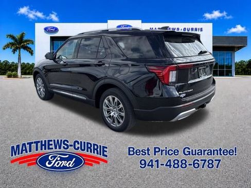 New 2026 Ford Explorer Platinum RWD image 6