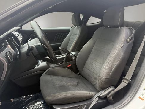 Used 2015 Ford Mustang GT image 16