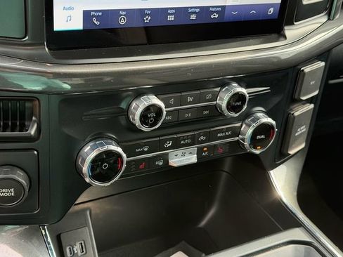 Used 2023 Ford F150 XLT w/ Equipment Group 302A High RWD image 17