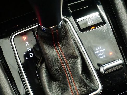 Used 2023 Jeep Compass Trailhawk image 31