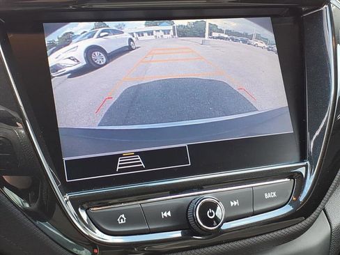 Used 2022 Chevrolet TrailBlazer LT w/ Convenience Package FWD image 27