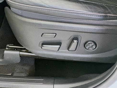 Used 2023 Hyundai Santa Fe Limited image 23