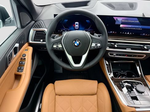 Certified 2026 BMW X5 sDrive40i w/ Climate Comfort Package RWD image 10
