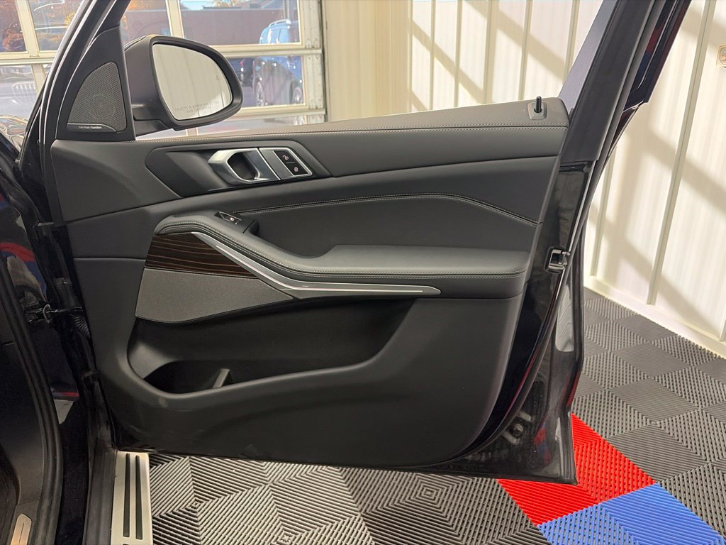 Used 2026 BMW X5 xDrive40i AWD/4WD image 27
