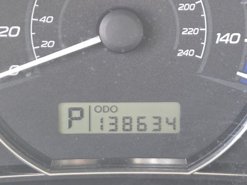 Used 2012 Subaru Forester 2.5X w/ Alloy Wheel Pkg AWD/4WD image 25