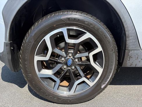 Used 2017 Subaru Crosstrek 2.0i Limited AWD/4WD image 24