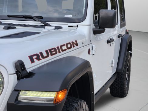 Used 2024 Jeep Wrangler Unlimited Rubicon AWD/4WD image 33