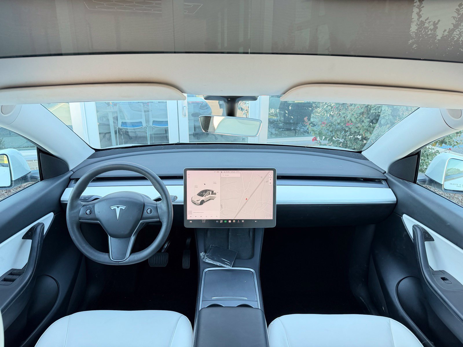 Used 2021 Tesla Model Y Long Range AWD/4WD image 22