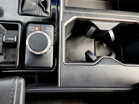 Used 2024 Toyota Tundra SR5 image 31