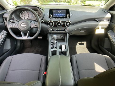 Used 2025 Nissan Sentra S FWD image 13