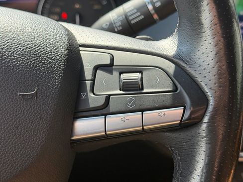 Used 2021 Cadillac XT4 Sport w/ Sun And Sound Package AWD/4WD image 18