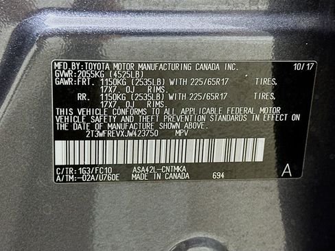 Used 2018 Toyota RAV4 XLE FWD image 38