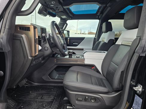 Used 2024 GMC Hummer EV 2X w/ Extreme Off-Road Package image 41