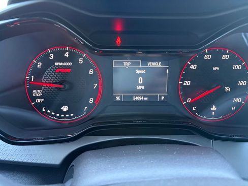 Certified 2025 Chevrolet Trax RS image 6