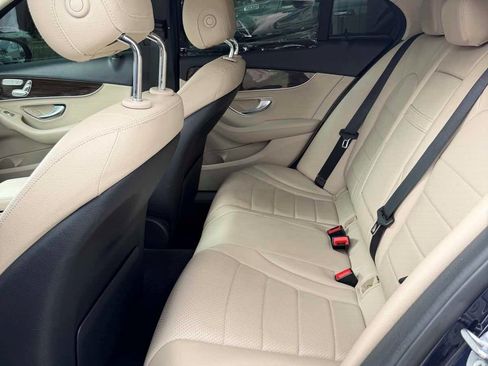 Used 2017 Mercedes-Benz C 300 Sedan image 13