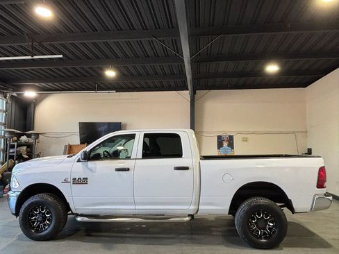 Used 2013 RAM 2500 Tradesman w/ Chrome Appearance Group image 5
