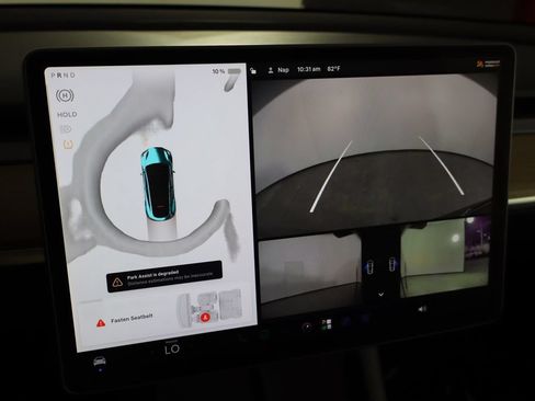 Used 2022 Tesla Model Y Long Range AWD/4WD image 41