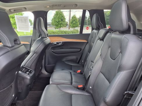 Certified 2023 Volvo XC90 B6 Plus w/ Protection Package Premier AWD/4WD image 18