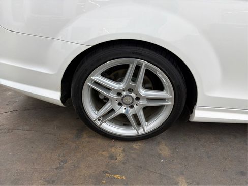 Used 2015 Mercedes-Benz C 250 Coupe image 40