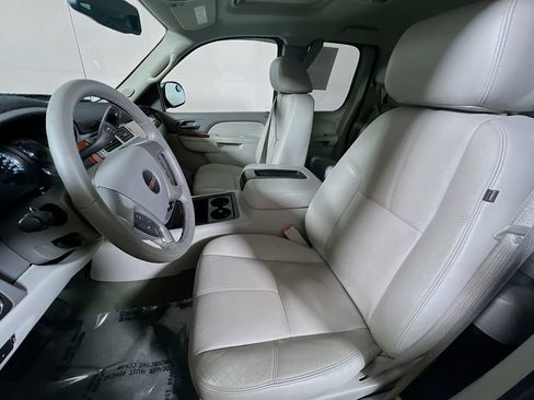 Used 2012 GMC Sierra 1500 SLT w/ Chrome Essentials Package AWD/4WD image 18