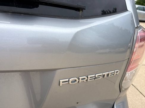 Used 2018 Subaru Forester 2.5i Limited AWD/4WD image 21