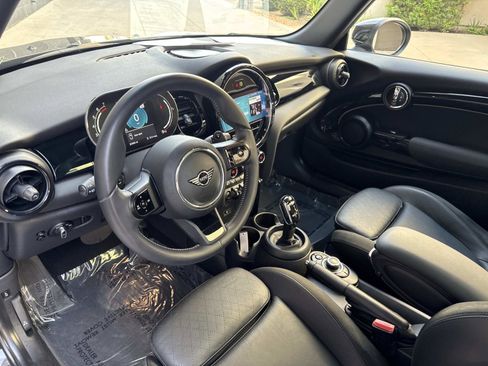 Certified 2023 MINI Cooper S w/ Signature Upholstery Package FWD image 7