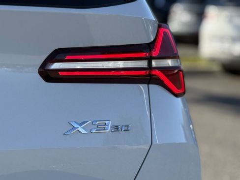 Used 2025 BMW X3 xDrive30i w/ Convenience Package image 14