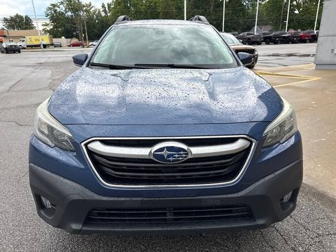 Used 2022 Subaru Outback Premium AWD/4WD image 12