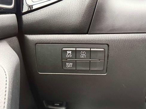 Used 2014 MAZDA MAZDA3 i Grand Touring image 22