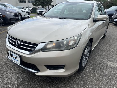 Used 2015 Honda Accord LX image 2