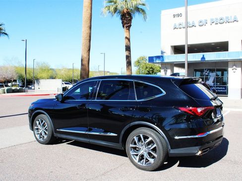 Used 2023 Acura MDX FWD w/ Technology Package image 3