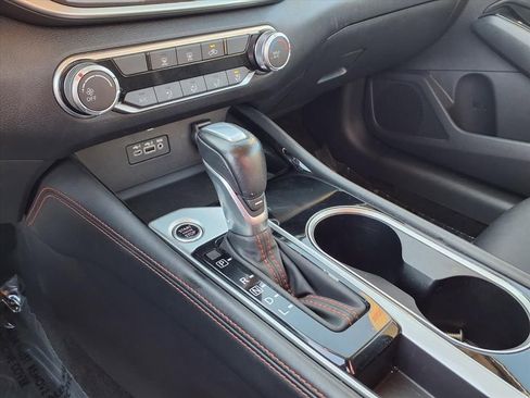 Used 2024 Nissan Altima 2.5 SR image 9