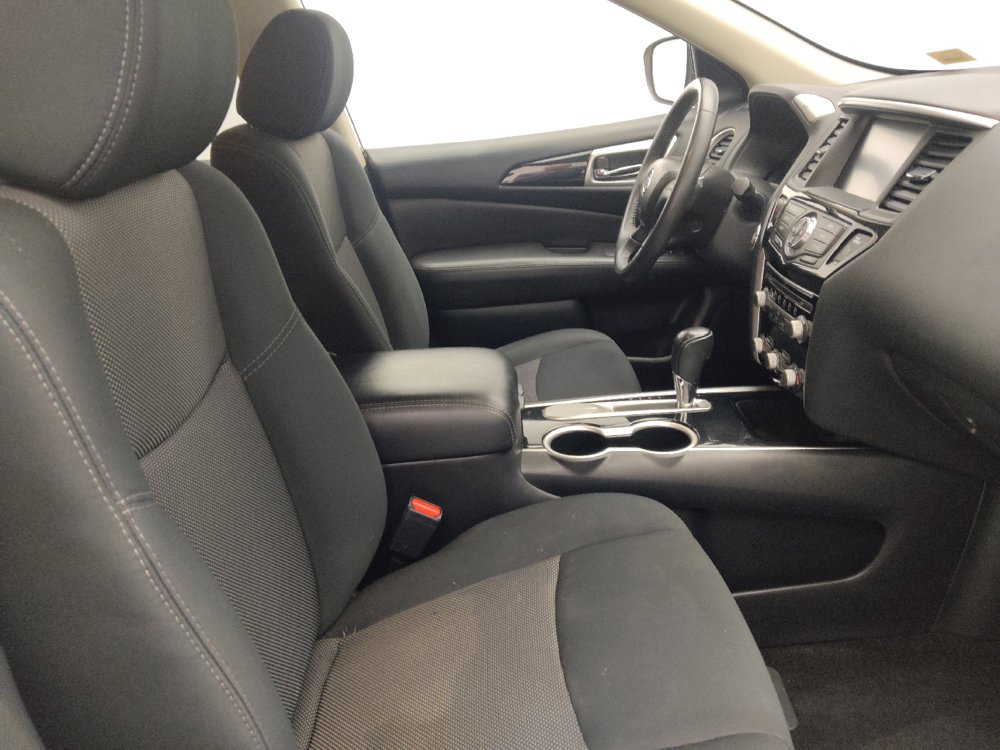 Used 2018 Nissan Pathfinder SV FWD image 21
