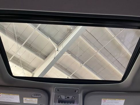 Used 2021 Ford F350 Lariat w/ Tremor Off-Road Package image 25