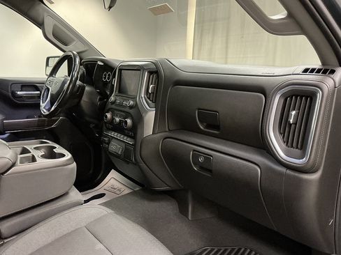 Used 2021 Chevrolet Silverado 1500 RST w/ LPO, Blackout Package AWD/4WD image 34