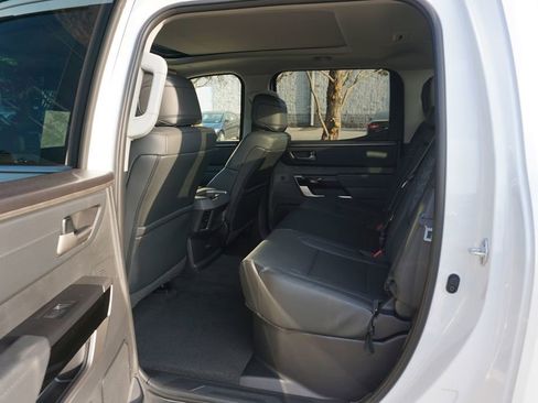 Used 2024 Toyota Tundra Limited image 16