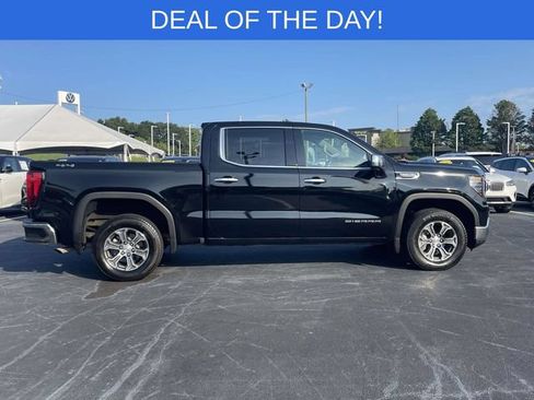 Used 2025 GMC Sierra 1500 SLT AWD/4WD image 8