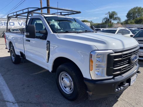 Used 2023 Ford F250 XL RWD image 8