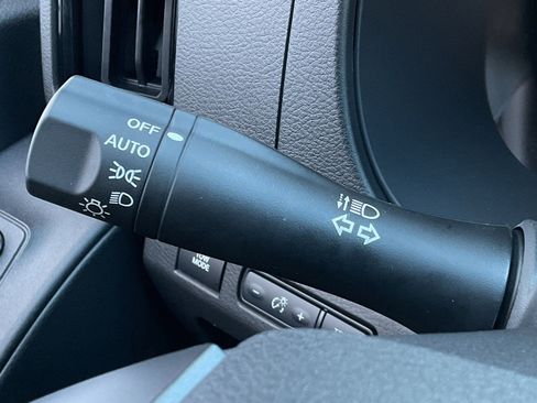 New 2026 Nissan Frontier SV image 27